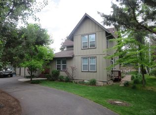 20807 Liberty Ln, Bend, OR 97701