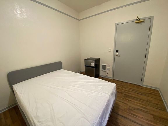 2nd image of 1010 Bush St Unit 101