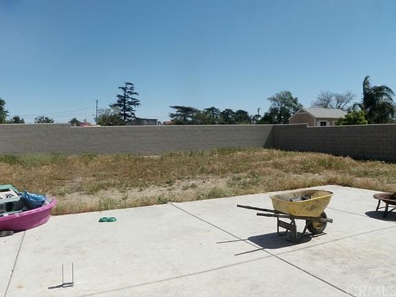 4th image of 9239 Sycamore Ln