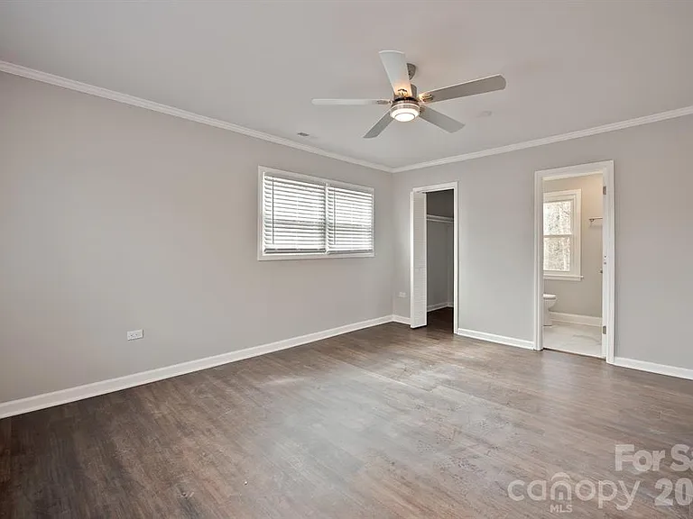 1404 Nottingham Rd — Photo 13