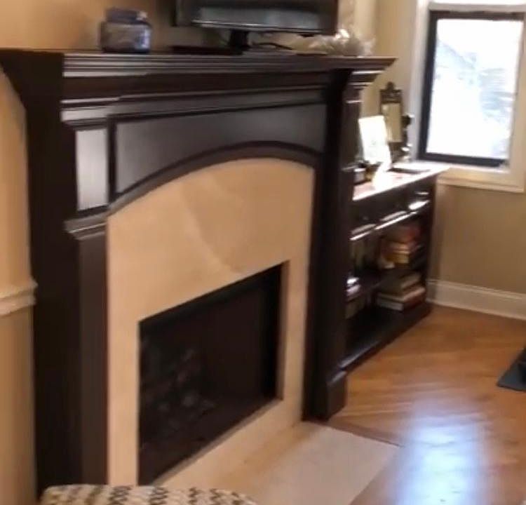 2nd image of 3231 N Kenmore Ave #2N