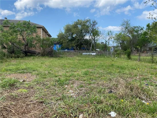 2013 N Miro St, New Orleans, LA 70119