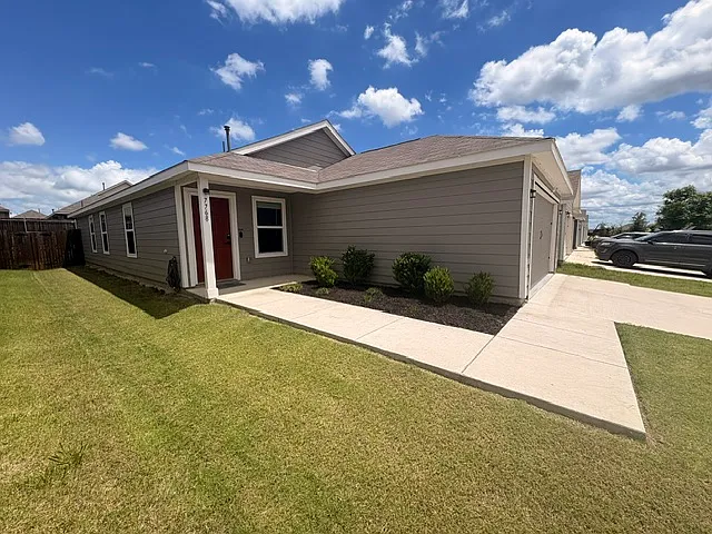 7768 Ruellia Rd — Photo 3