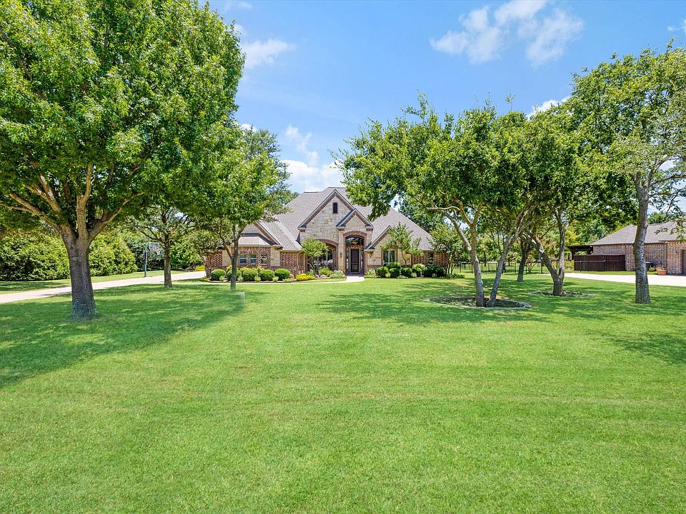 1st image of 1820 Blue Forest Dr