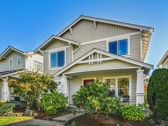 2nd image of 7228 Autumn Ave SE