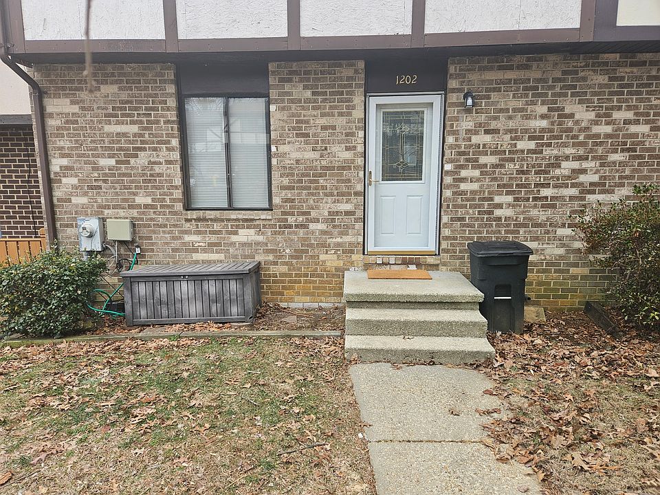 1st image of 1202 Heartwood Ct