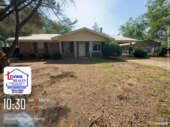 35 Noel St, Lyons, GA 30436