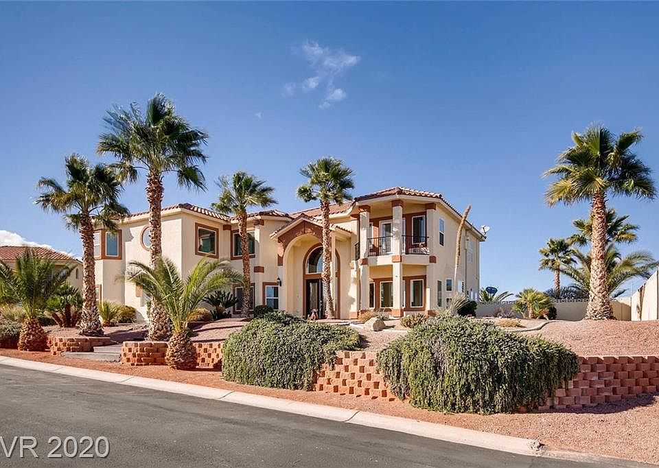 1st image of 6695 N Grand Canyon Dr