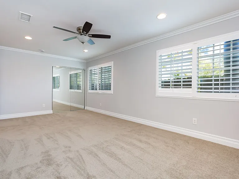 5564 Lone Star Dr — Photo 23