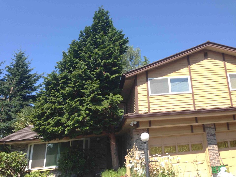 2nd image of 6825 38th Ave NE