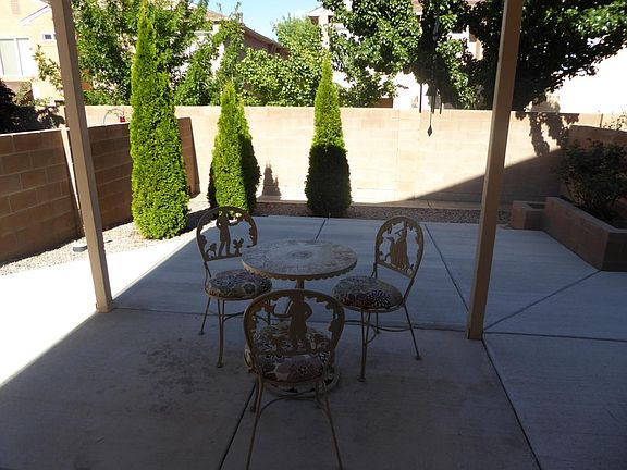 4th image of 6501 San Antonio Dr NE