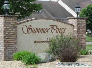 628 Spruce Dr, Hudson, WI 54016