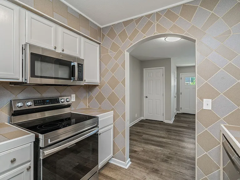 220 Midtown Ln #719 — Photo 7