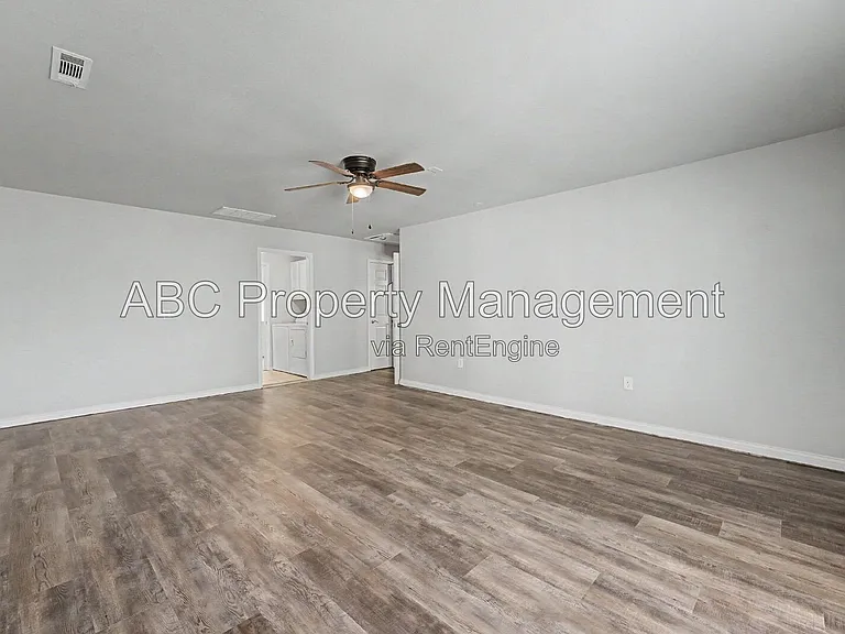 3345 W Essex Dr — Photo 11