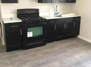 352 Wainwright St #1R, Newark, NJ 07112