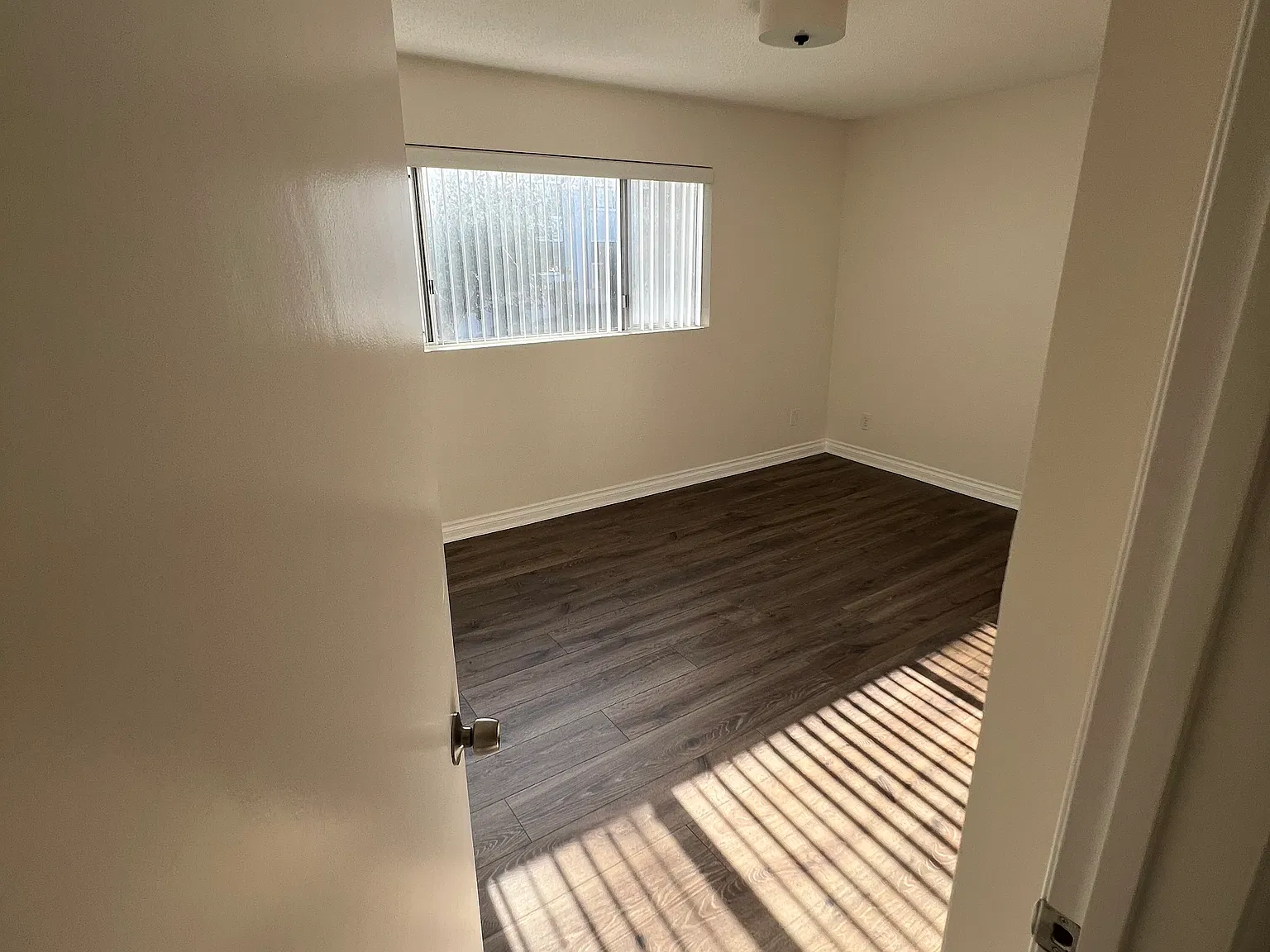 3 bed, 1400 sqft, $3,700 — Photo 4