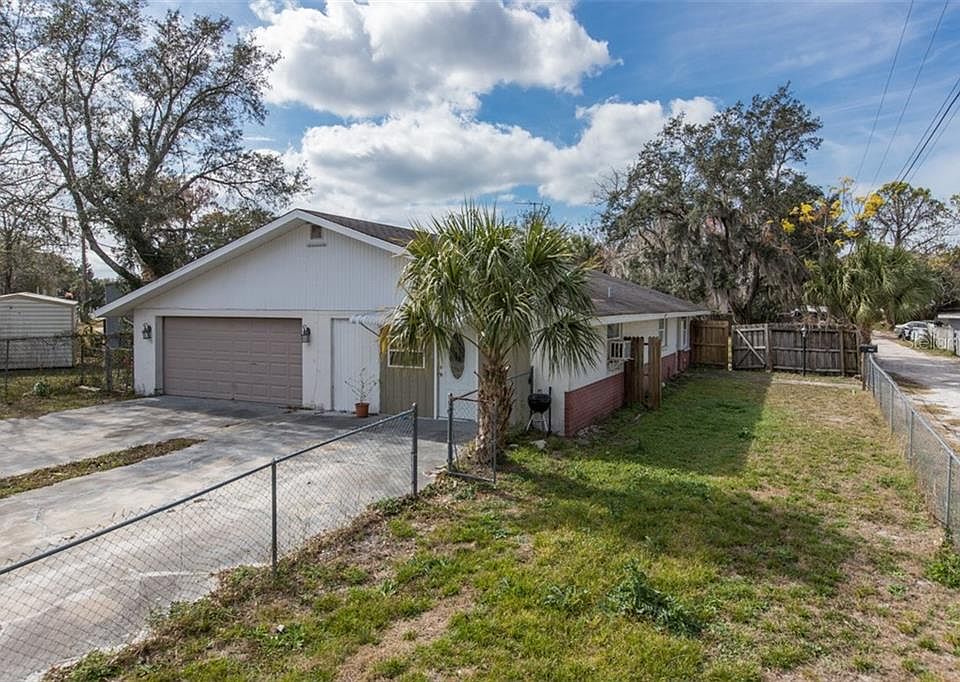 1st image of 8240 Krag Dr
