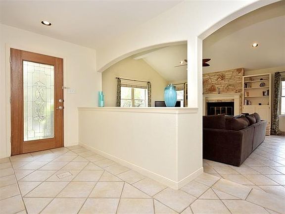 2nd image of 10202 Grand Oak Dr