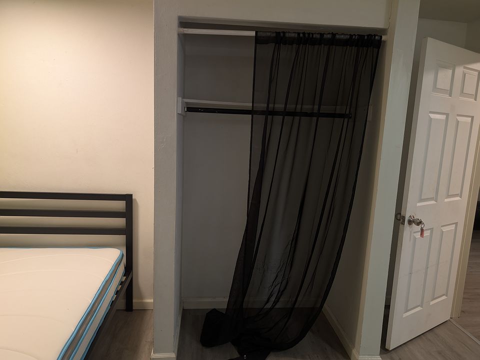 1st image of 61 Walnut St APT 3R