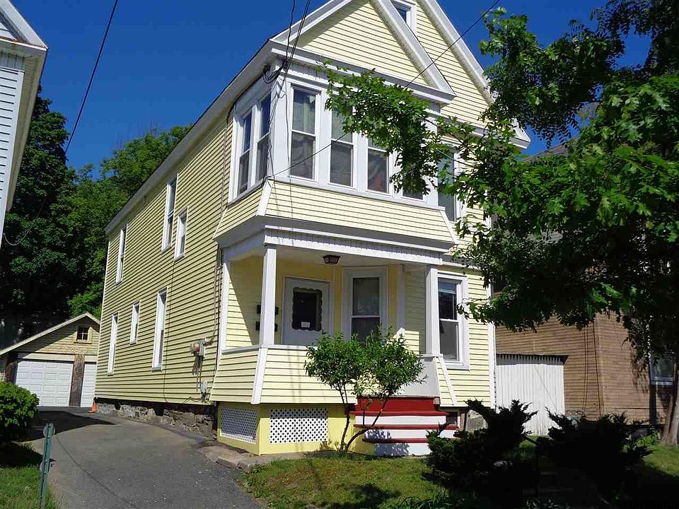 2nd image of 1809 Becker St