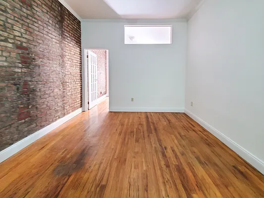 Rented by Brighton Management | media 6