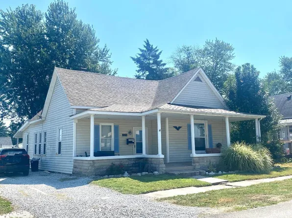 129 7th St SE, Linton, IN 47441