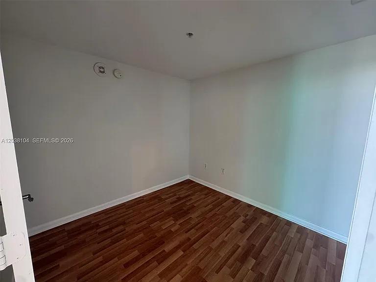 244 Biscayne Blvd #702 — Photo 11