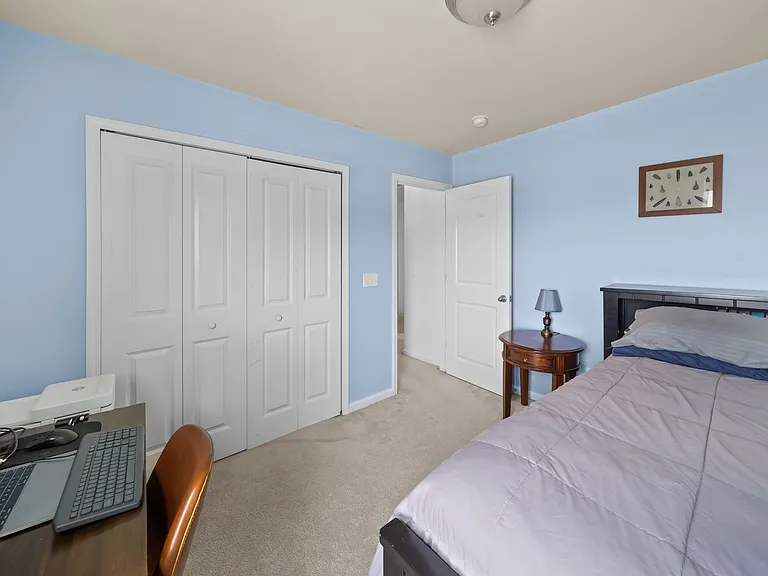 415 Valdez Ct — Photo 45