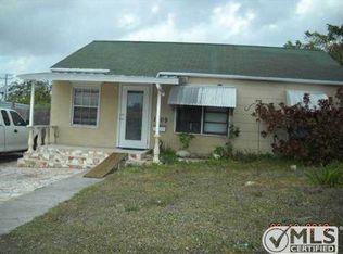 1009 Bunker Rd, West Palm Beach, FL 33405