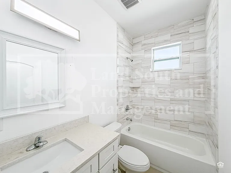 707 SE 4th St — Photo 14