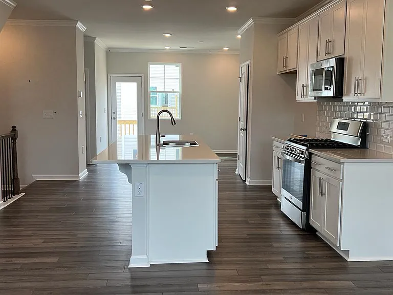 2724 Chert Ln #2724 — Photo 11