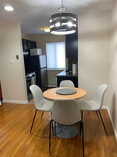 601 Davis Ave #11 Photo 1