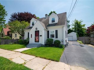 22 Amherst Ave, Pawtucket, RI 02860