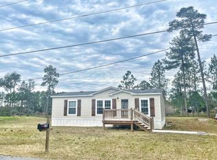 180 Lake Rosemary Ct, Defuniak Springs, FL 32433