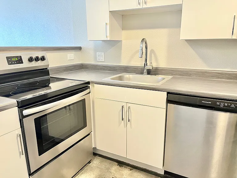 34 Arcadia — Photo 34