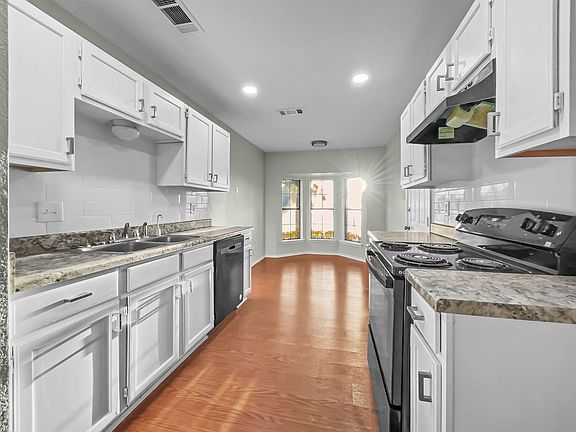 5th image of 5009 Ridgehaven Dr