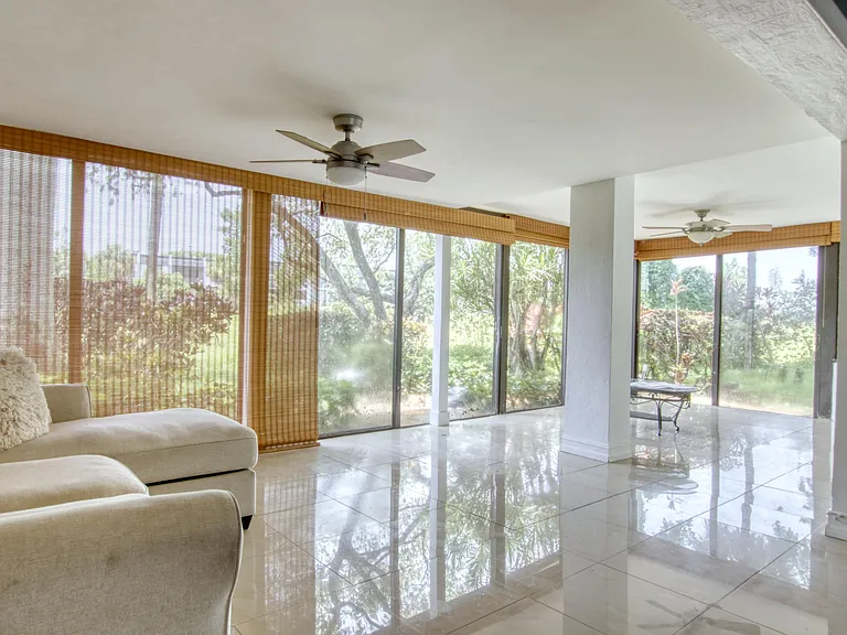 4360 Fountains Dr #4360 — Photo 1