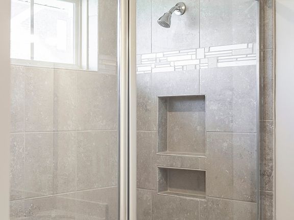 Owner s Walk-in Shower