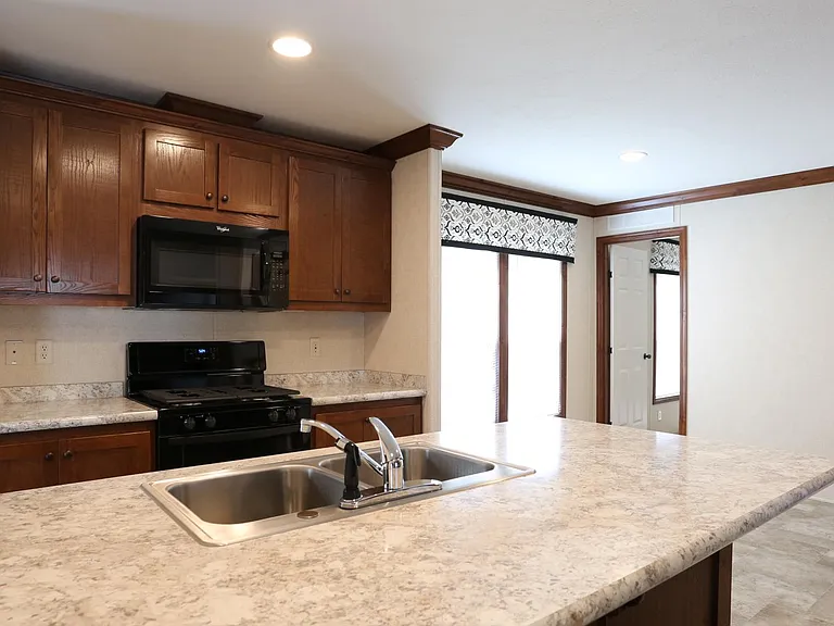 Spreading Oaks Village — Photo 34
