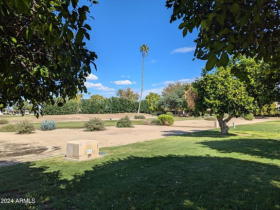 4th image of 10410 W PRAIRIE HILLS Circle