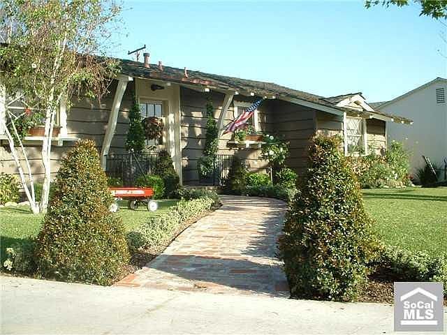 2nd image of 15907 Mikinda Ct