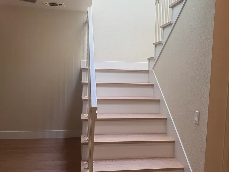 1915 Discovery Village Ln — Photo 15