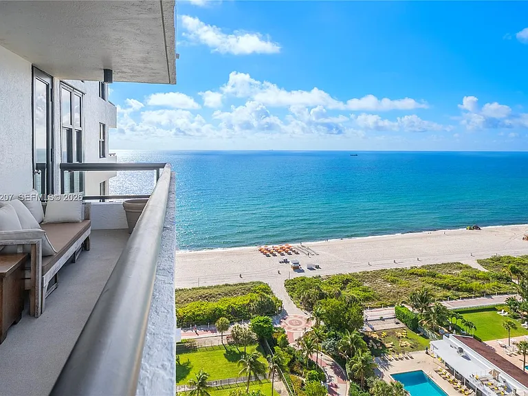2555 Collins Ave #2014 — Photo 10