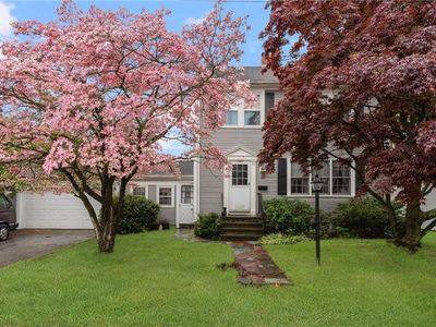 35 Miles Ave, East Providence, RI, 02914