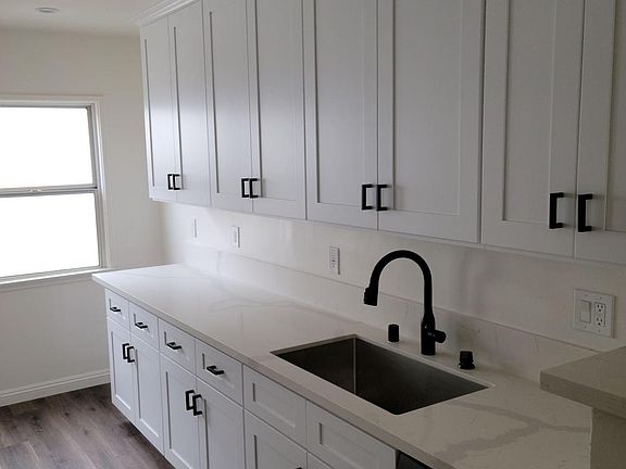 2nd image of 2609 Euclid St