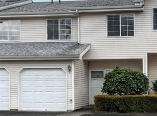3113 156th St SW APT D2, Lynnwood, WA