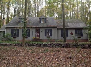 208 Spring Hill Ln, Lebanon, PA 17042