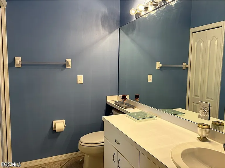 20726 Country Barn Dr — Photo 6