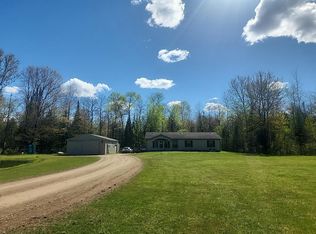 2121 Andy Ln, Beaverton, MI 48612