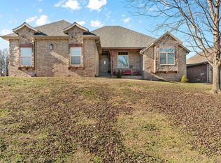 2695 W Nottingham Street, Springfield, MO 65810